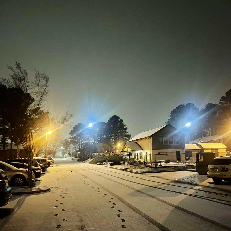 Alabama winter storm: Pictures, videos of snow