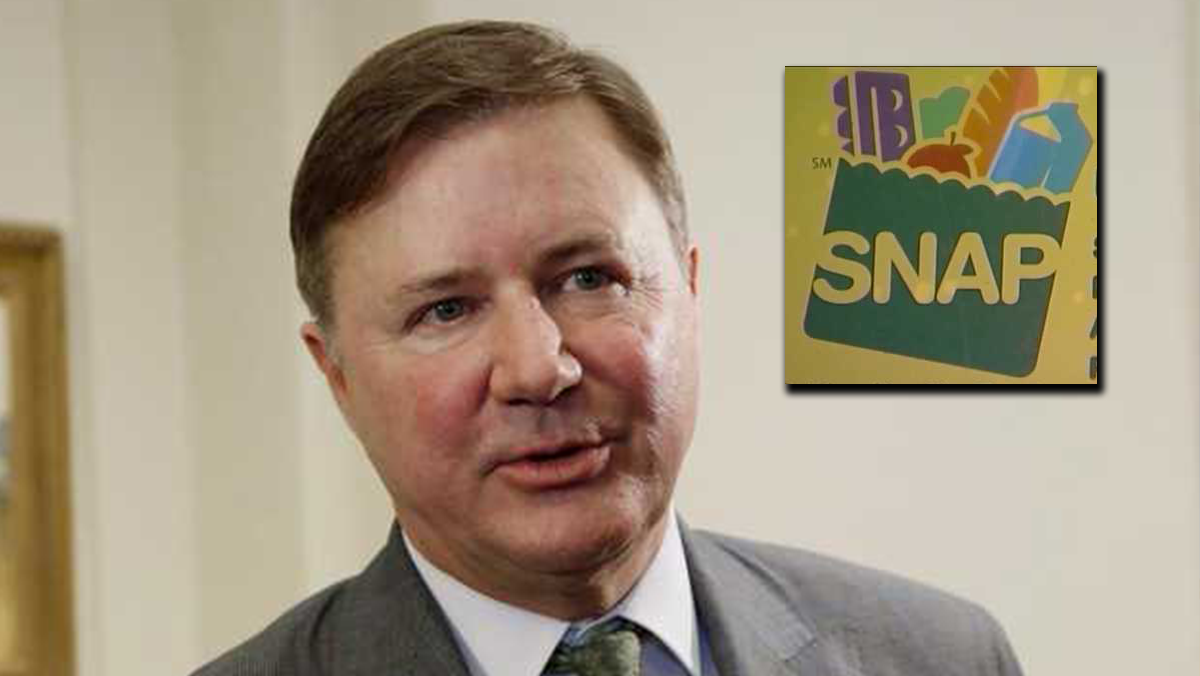 Gentner Drummond among several Republican AGs calling on Senate to protect SNAP benefits