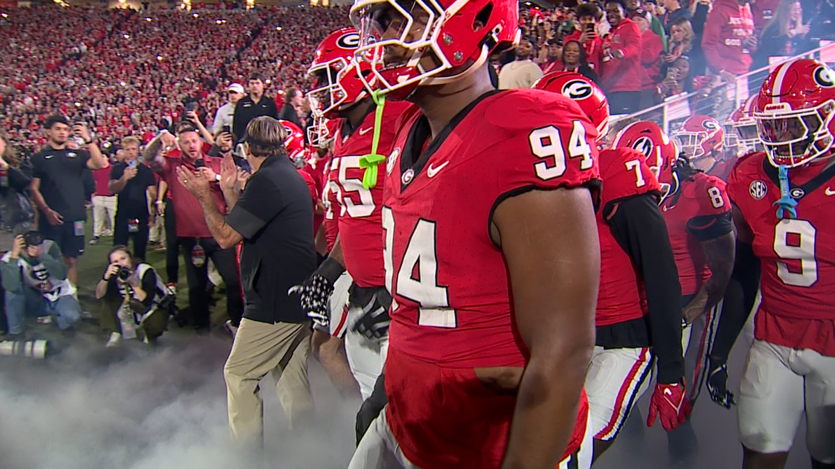 Georgia and Georgia Tech take Clean, Old-Fashioned Hate to the Benz