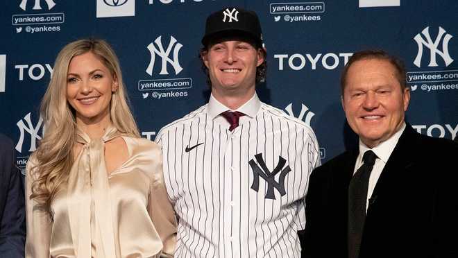 Luke Voit Explains Why He Gave Up His No. 45 Jersey to Gerrit Cole