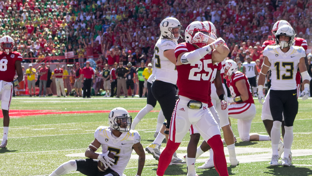 nate-gerry-named-third-team-all-american-by-ap