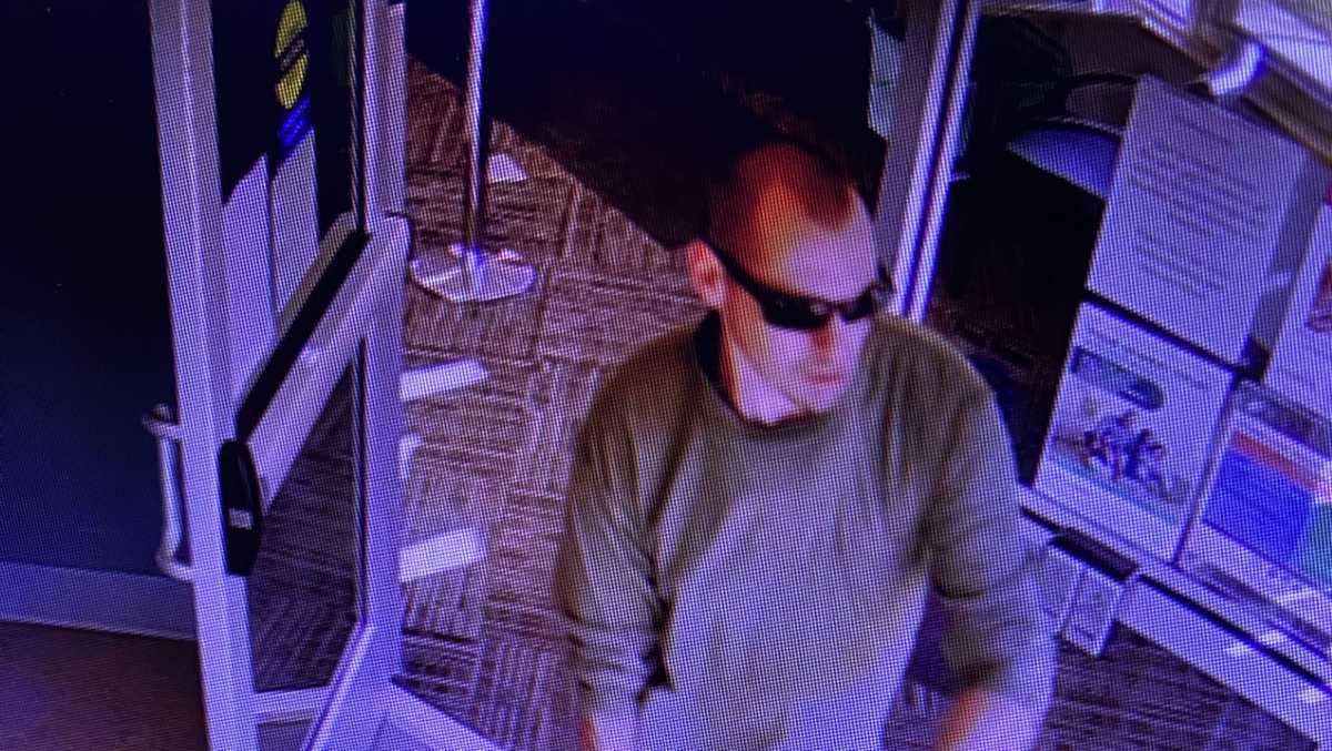 Suspected bank robber strikes again in Burlington