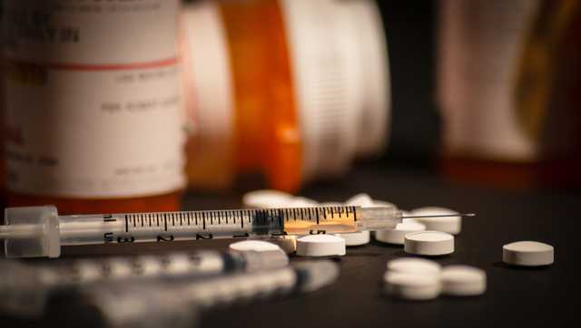 Sen. Bob Casey backing 'Fend Off Fentanyl Act' - Vimarsana News