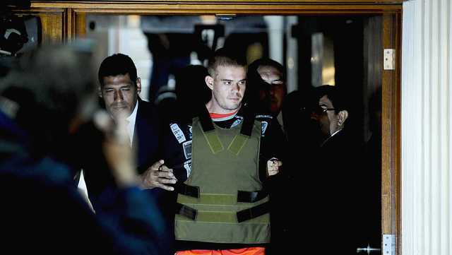 Agents en route to transfer Joran van der Sloot to US - Vimarsana News