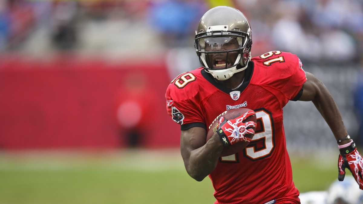 Former Buccaneers wide receiver Mike Williams has passed away - Bucs Nation