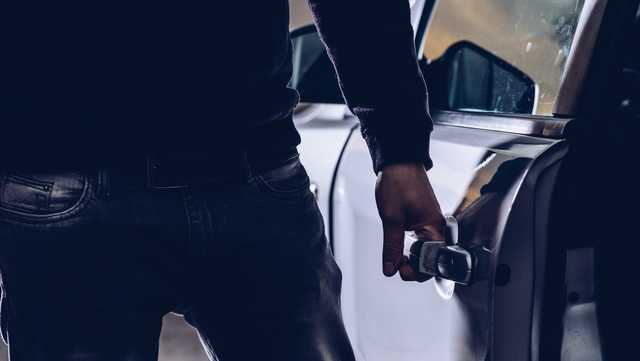 Police looking for vehicles stolen out of Addison County - Vimarsana News