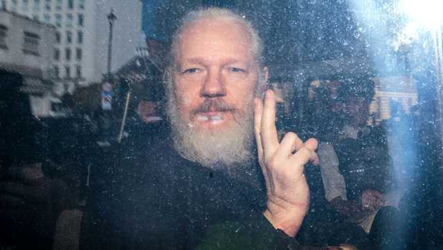 UK court orders to delay extradition of WikiLeaks founder to US - Vimarsana News