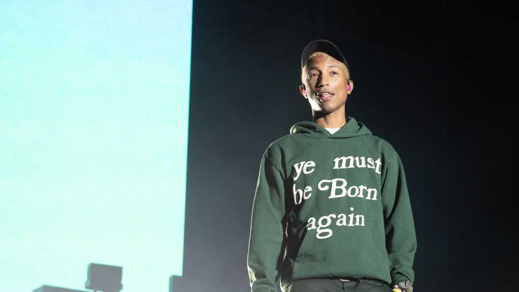Singer Pharrell Williams offers 'A-list internships' to an entire high ...