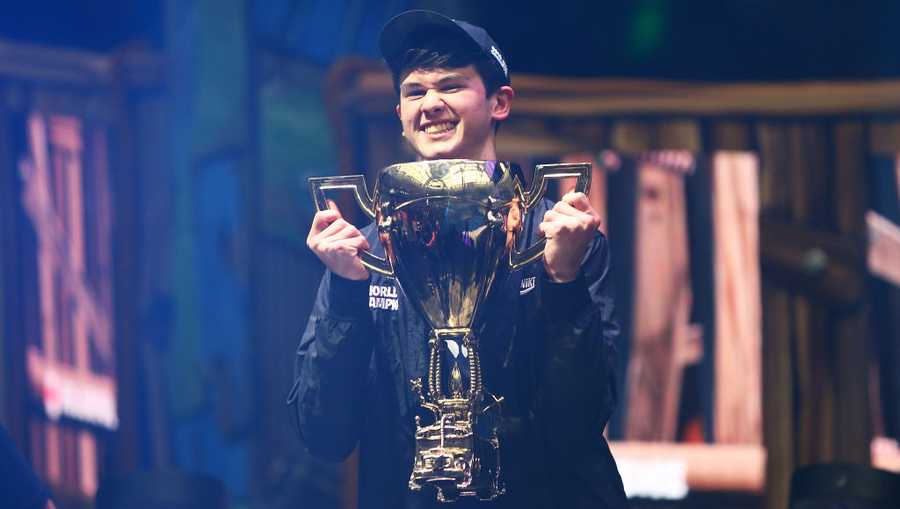 Kyle “Bugha” Giersdorf celebrates after winning the Fortnite World Cup solo final at Arthur Ashe Stadium on July 28, 2019 in New York City.