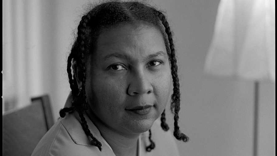 NEW YORK - DECEMBER 16: Author and cultural critic bell hooks poses for a portrait on December 16, 1996 in New York City, New York.