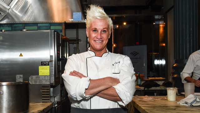 Anne Burrell, 'Worst Cooks in America' host and Food Network star, dies at  55