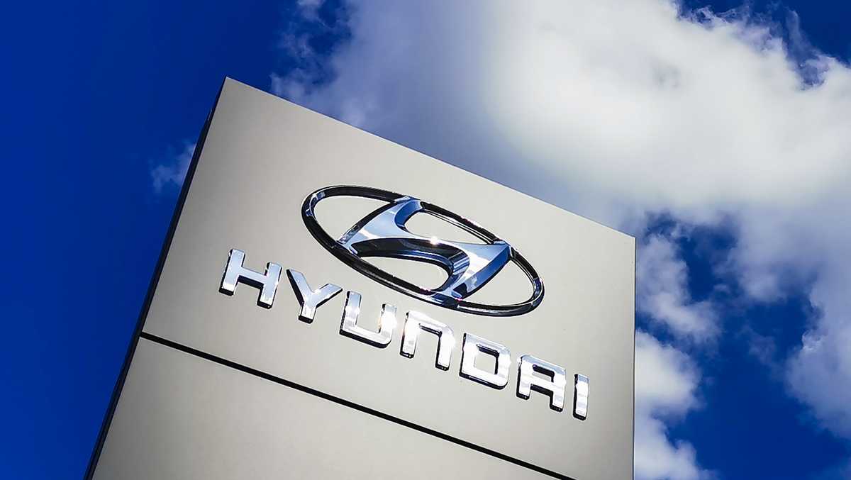 Hyundai recalls more than 90,000 Genesis vehicles