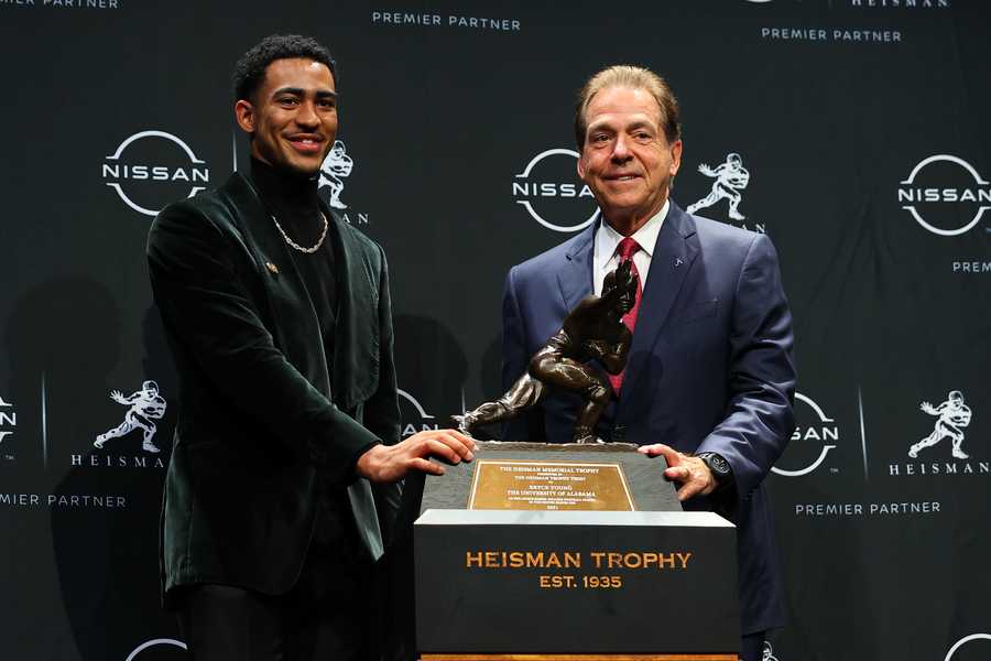 COLLEGE FOOTBALL: DEC 11 Heisman Trophy Ceremony
