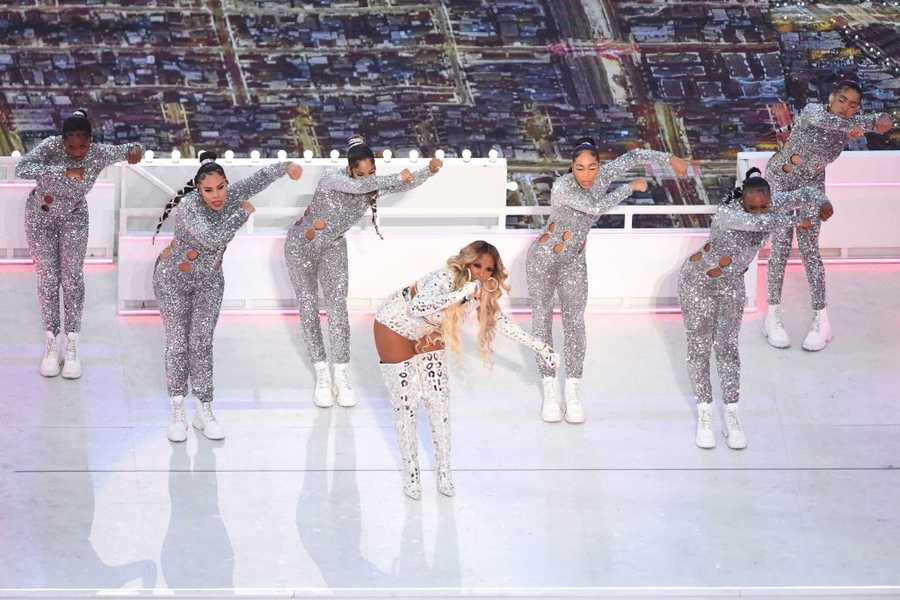 GALLERY: A look at the Super Bowl LVI halftime show