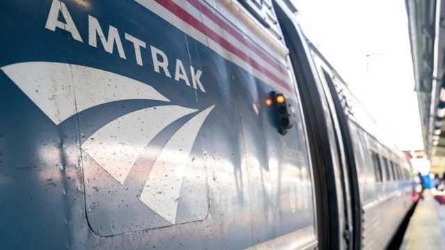 Amtrak temporarily suspends service between Burlington and New York City - Vimarsana News