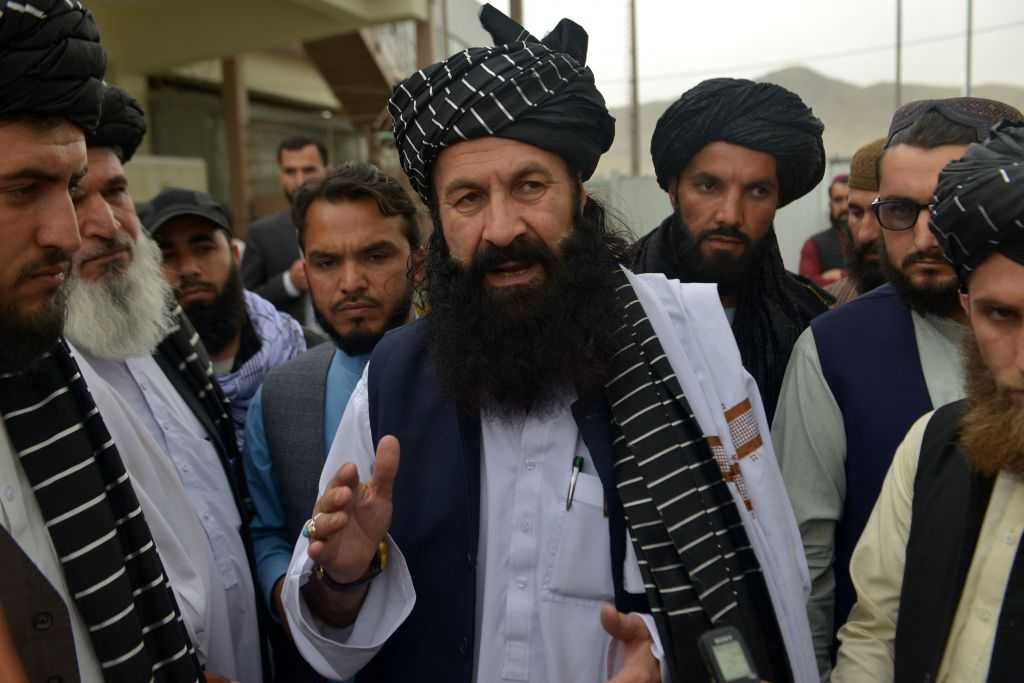 Kabul suicide bombing kills Taliban minister