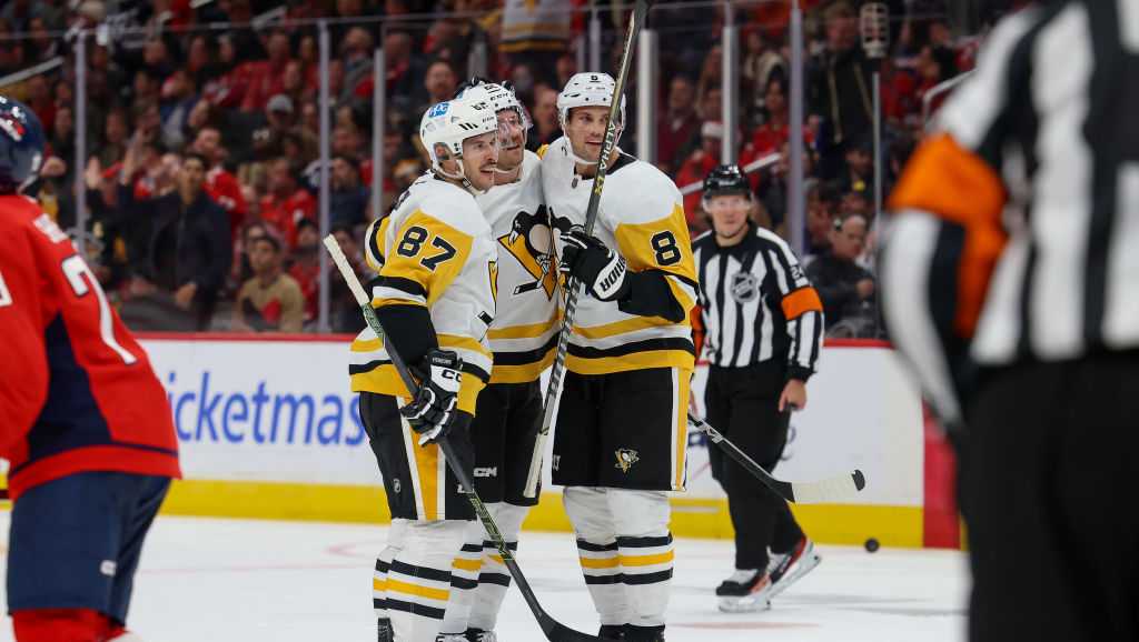 Kris Letang fo the Pittsburgh Penguins celebrates his power play goal  News Photo - Getty Images