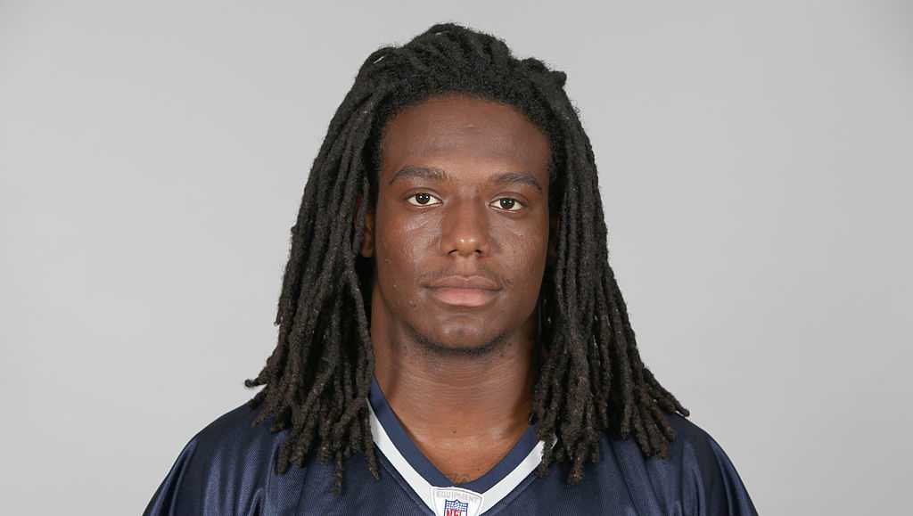 Ex-NFL player Sergio Brown pleads not guilty to killing mother - Vimarsana News