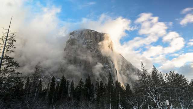 Yosemite eliminates single-use plastics, introduces new sustainability efforts - Vimarsana News