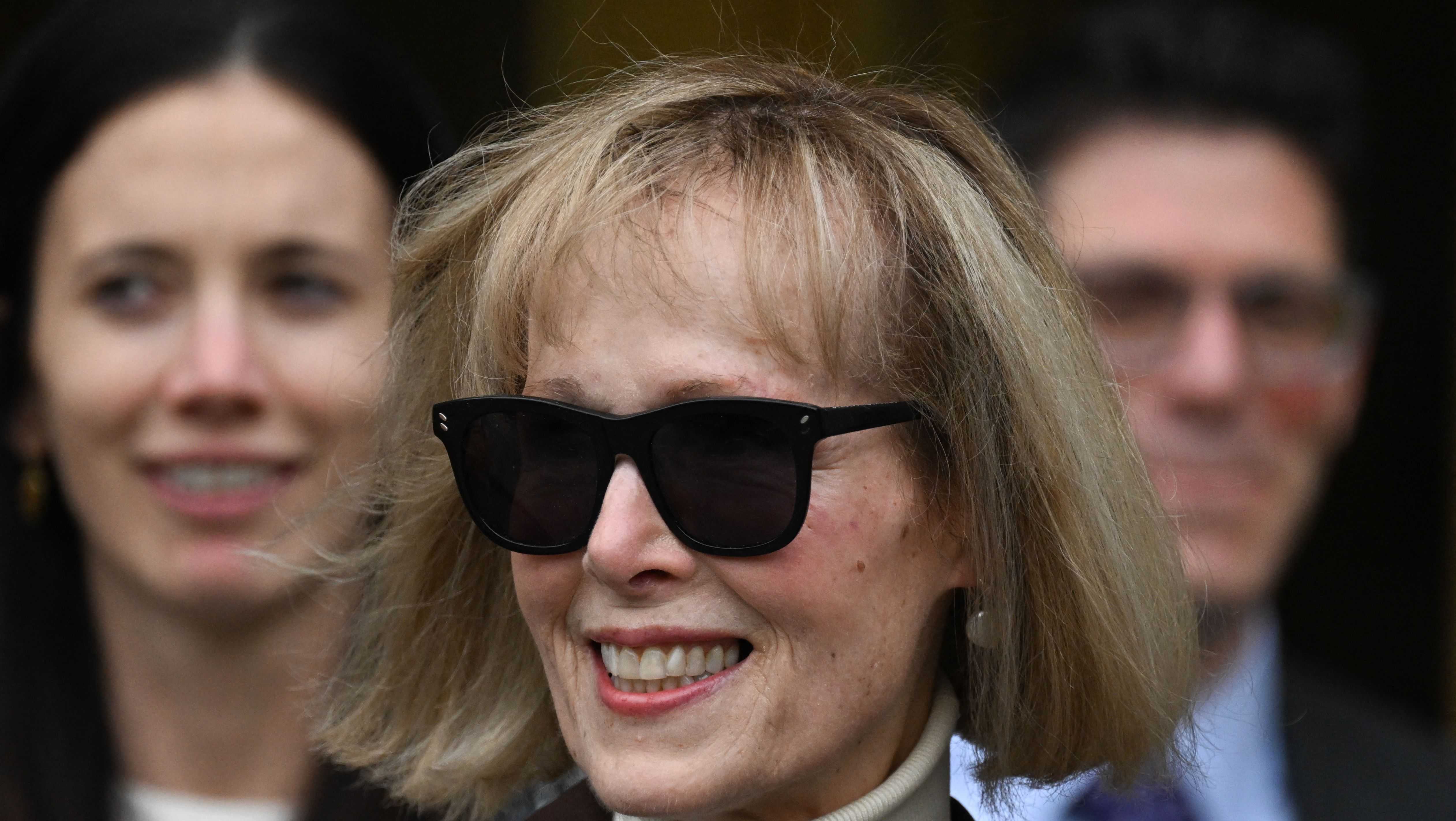 Trump can be held liable in E. Jean Carroll defamation lawsuit after DOJ reverses course - Vimarsana News