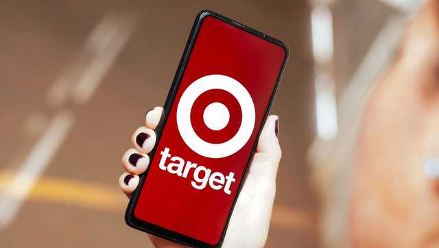 California mall Target reportedly bans teens after 4 p.m. without an adult - Vimarsana News