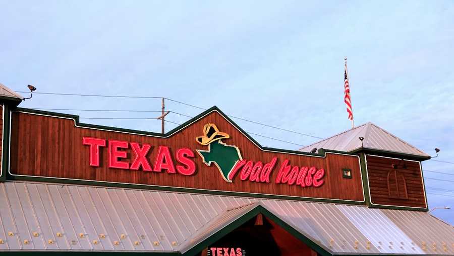 Texas Roadhouse Rolls to Be Available at Walmart in Limited States: Report