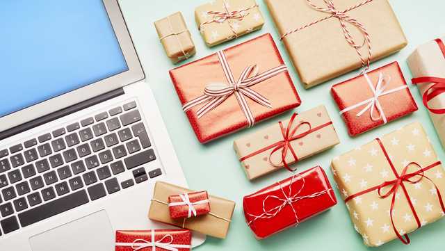 Why does shopping feel like an addiction around the holidays? - Vimarsana News