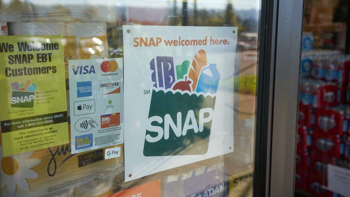 Changes to SNAP benefits begin Thursday: Here’s what it means for your wallet