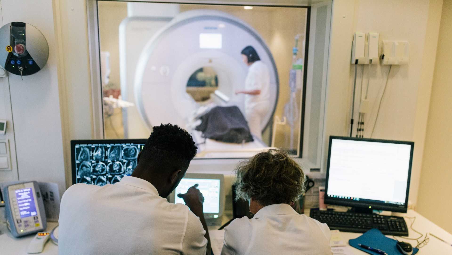 Video: New MRI technology could drastically reduce wait times - Vimarsana News