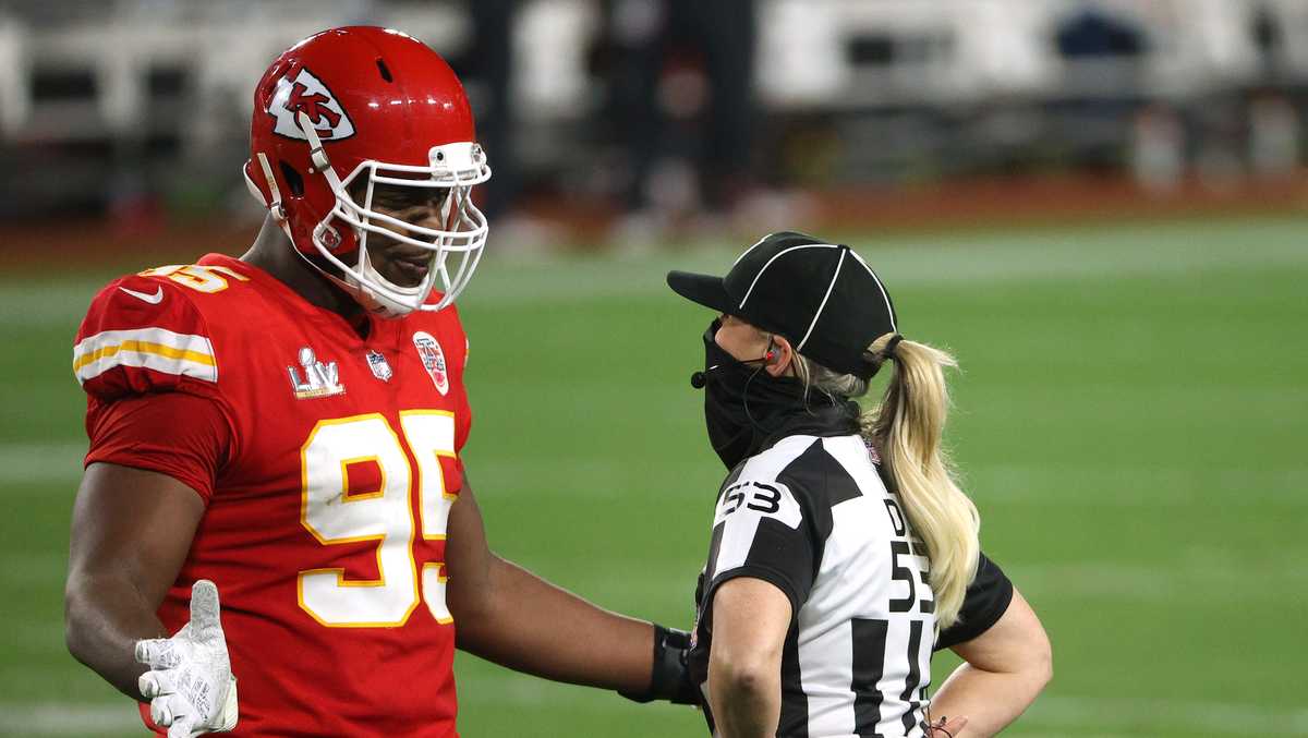 Chiefs' punter Tommy Townsend made the throw of the day