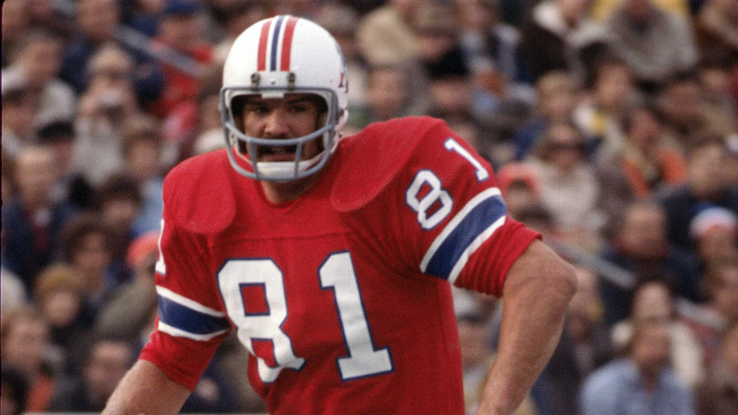 Former New England Patriots tight end Russ Francis dies in plane crash in  New York