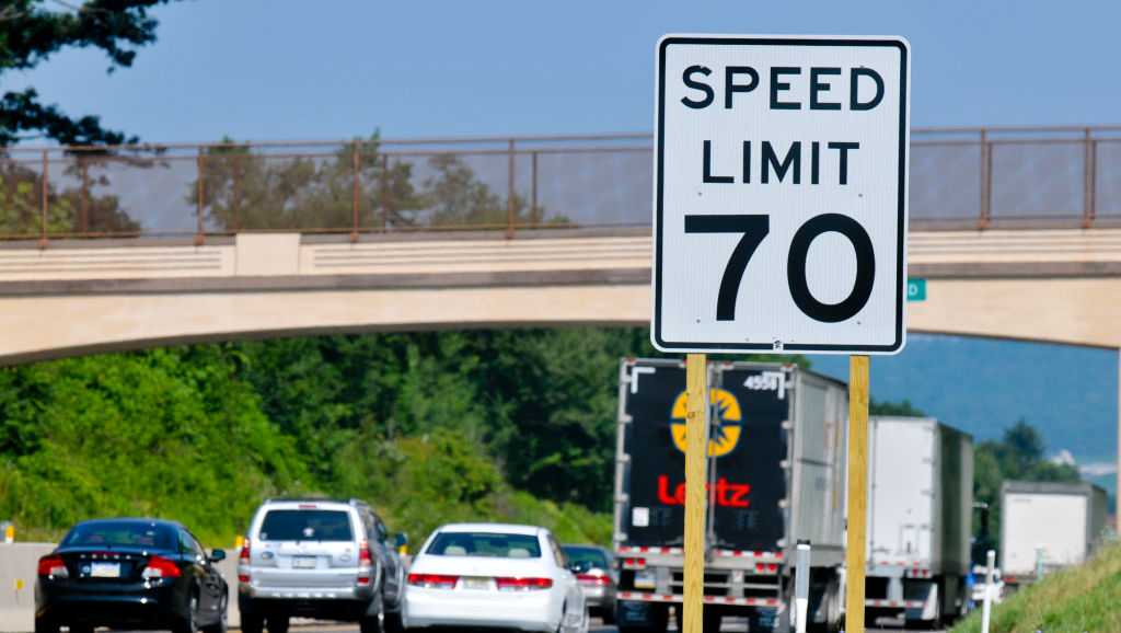 Missouri bill would raise rural interstate, freeways speed limit to 75 mph