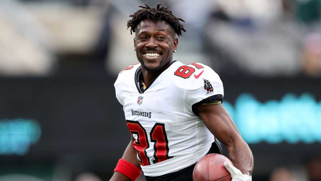 Antonio Brown: Star WR says Buccaneers fired him for having a painful ankle  injury before he left mid-game