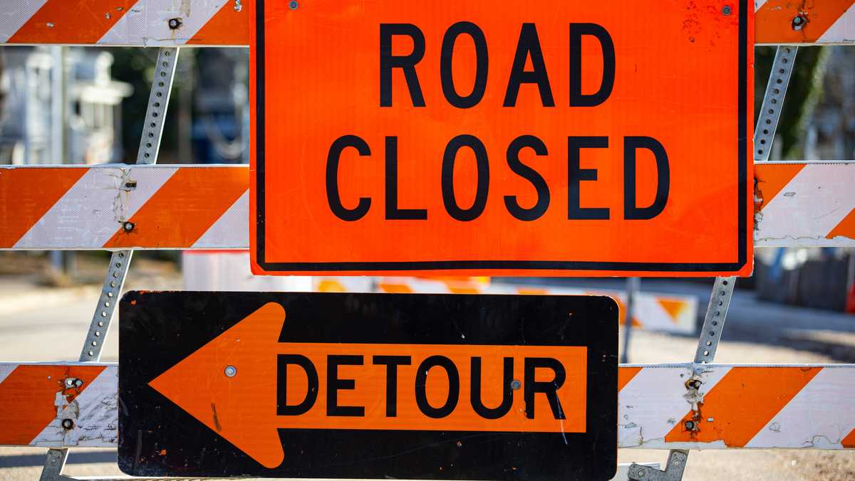 Water main break shuts down Route 196 in Lisbon
