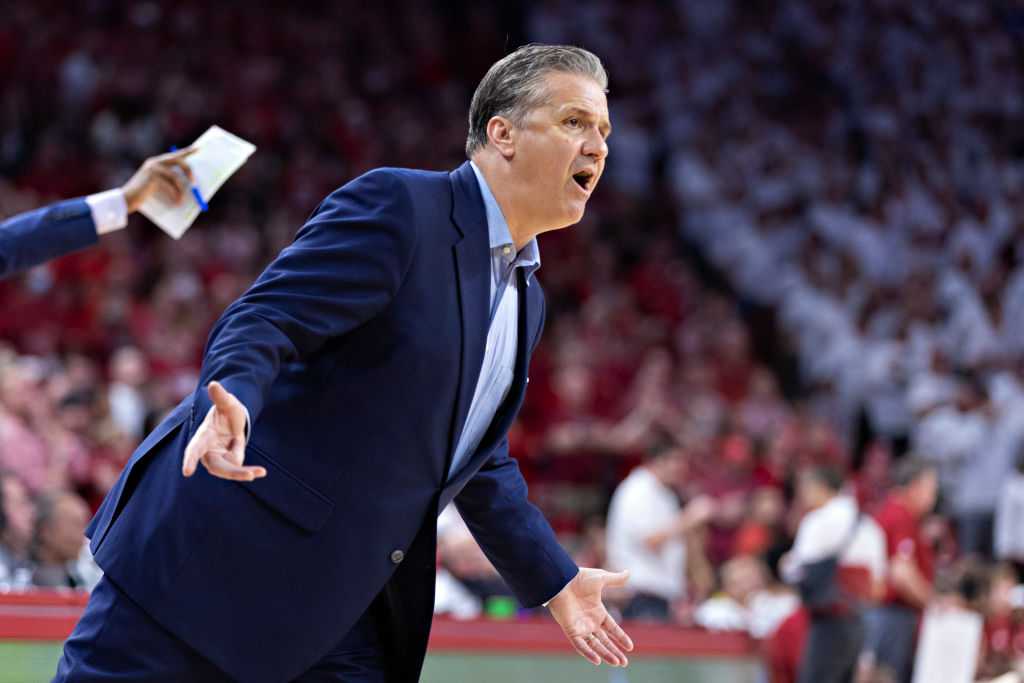 ESPN: Kentucky's John Calipari Finalizing Deal With Arkansas