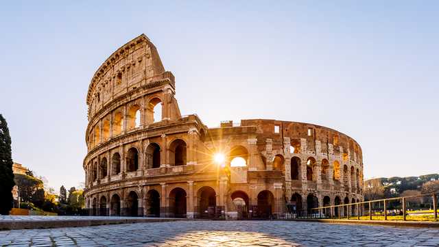 The worst-behaved tourists of 2023 - Vimarsana News