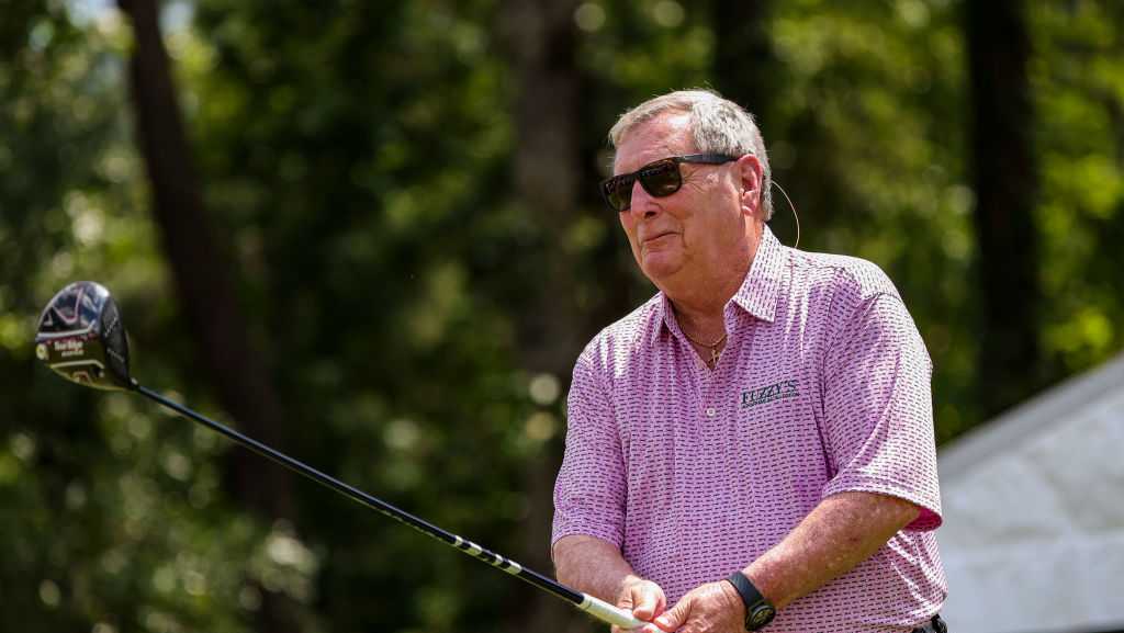 Southern Indiana golf legend Fuzzy Zoeller dies