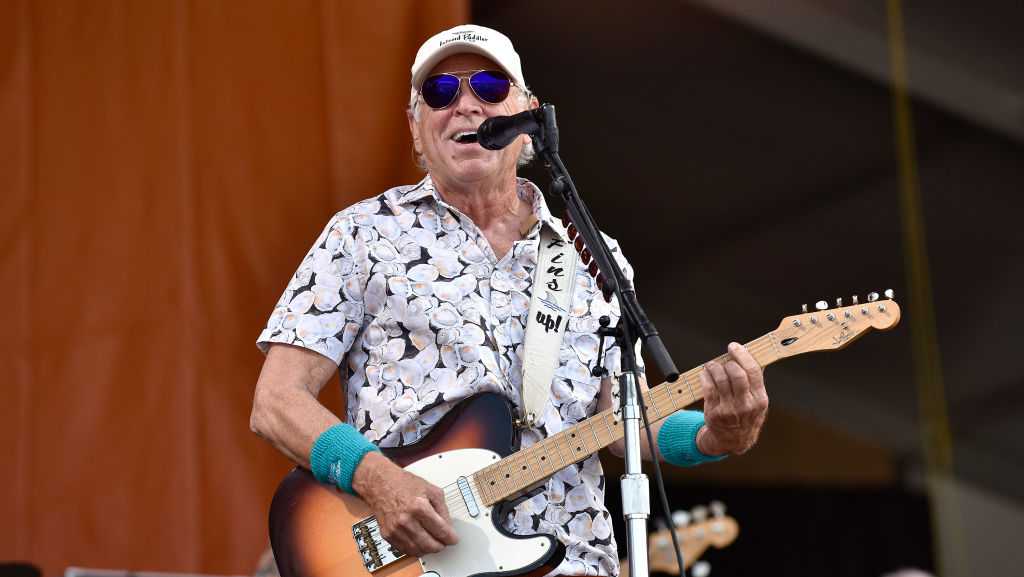 Jimmy Buffett's band is coming to Cincinnati for a tribute concert this ...