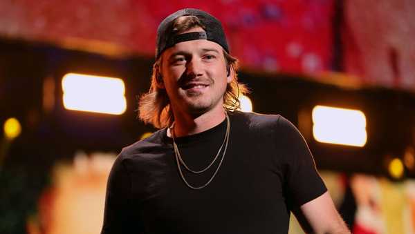 LAS VEGAS, NEVADA - SEPTEMBER 23: (FOR EDITORIAL USE ONLY) Morgan Wallen performs onstage during the 2022 iHeartRadio Music Festival at T-Mobile Arena on September 23, 2022 in Las Vegas, Nevada. (Photo by Matt Winkelmeyer/Getty Images for iHeartRadio)