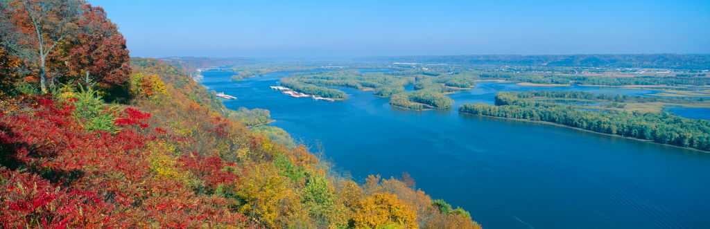 Fall Foliage In Iowa: Timing, Locations To See Fall Colors