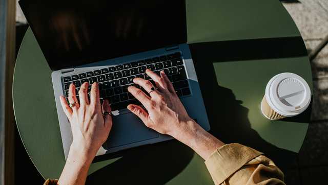 Can surfing the web lower risk of dementia? - Vimarsana News