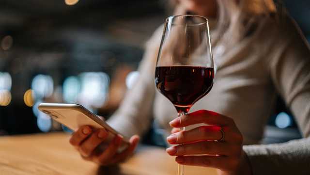 Study: How much you drink could influence on how your teen drinks - Vimarsana News