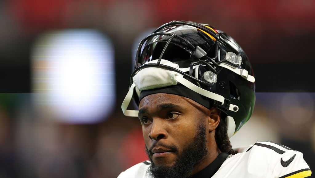 Steelers: Fantasy football impact of Diontae Johnson's injury