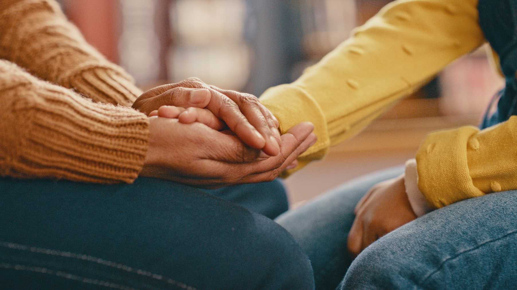 How to cope with grief during the holiday season - Vimarsana News