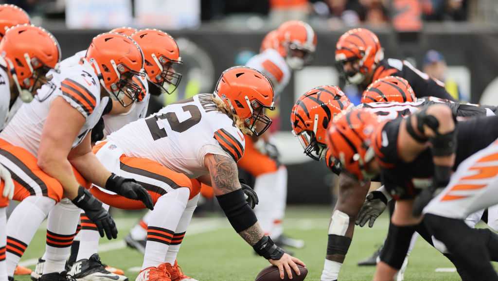 Cleveland Browns battle cross state Ohio rival Cincinnati Bengals