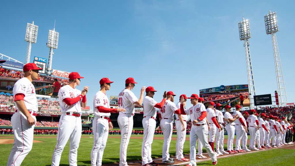 Here's how the Cincinnati Reds line up for the 2024 season opener - Vimarsana News