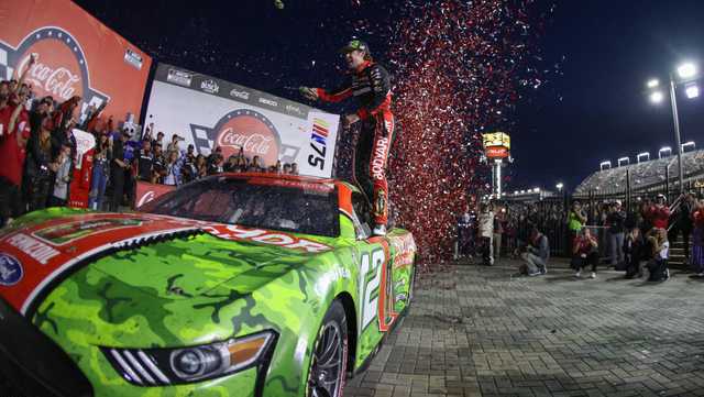 Winner of Coca-Cola 600 races with name of fallen Cincinnati Marine on car - Vimarsana News