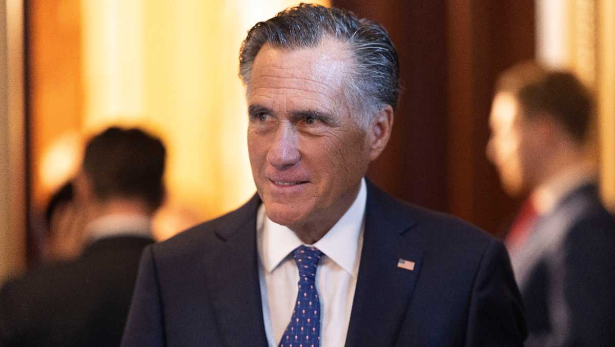 Sen Mitt Romney Announces He Wont Seek Reelection