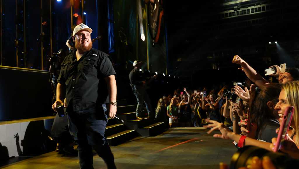 Luke Combs - 2 Day Pass at Paycor Stadium 2024