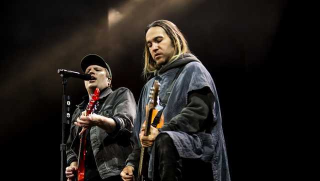 Fall Out Boy in Pittsburgh PPG Paints Arena - Vimarsana News